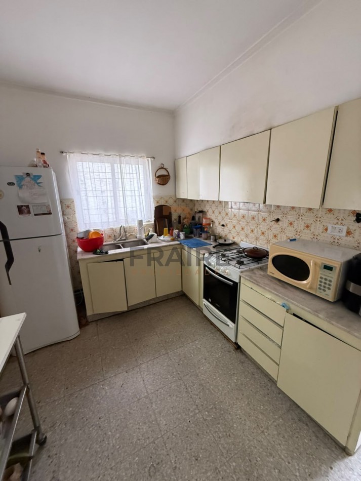 CASA CHALET DE 4 AMBIENTES - BALCARCE