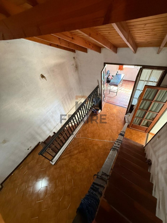 CASA 6 AMBIENTES + DEPARTAMENTO 3 AMBIENTES + DUPLEX 2 AMBIENTES -SAN CLEMENTE DEL TUYU