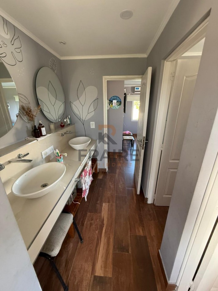 CASA 5 AMBIENTES - MAR DEL PLATA