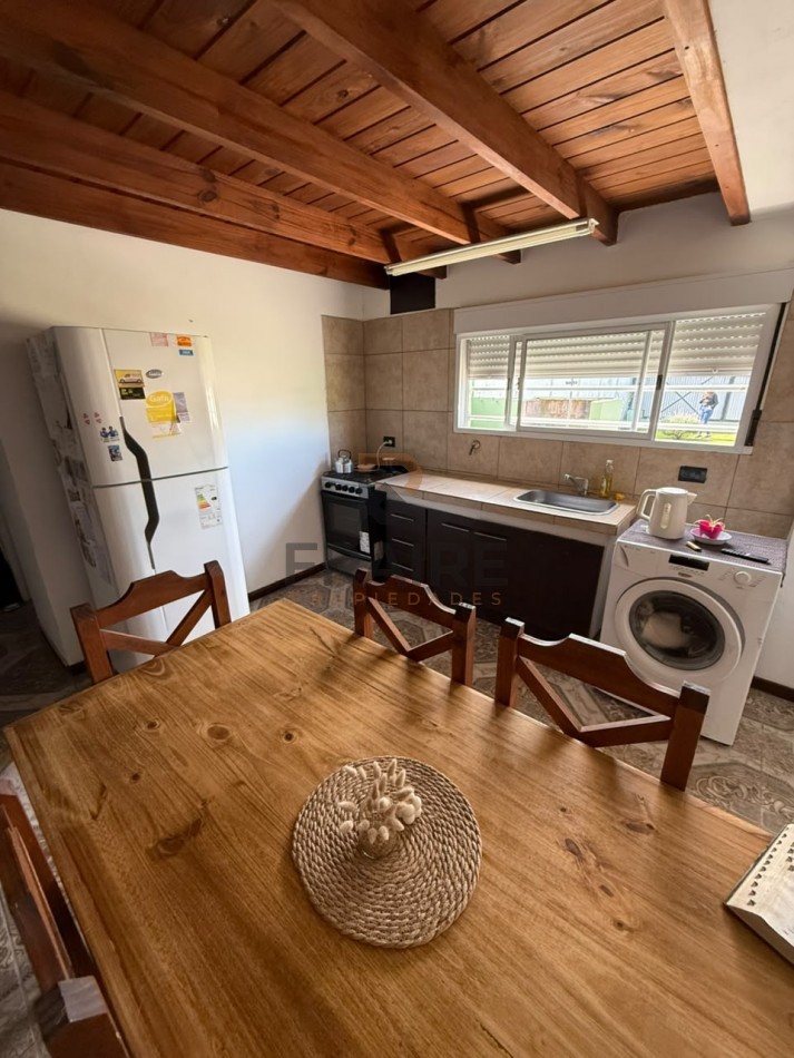 CASA 4 AMBIENTES - NECOCHEA