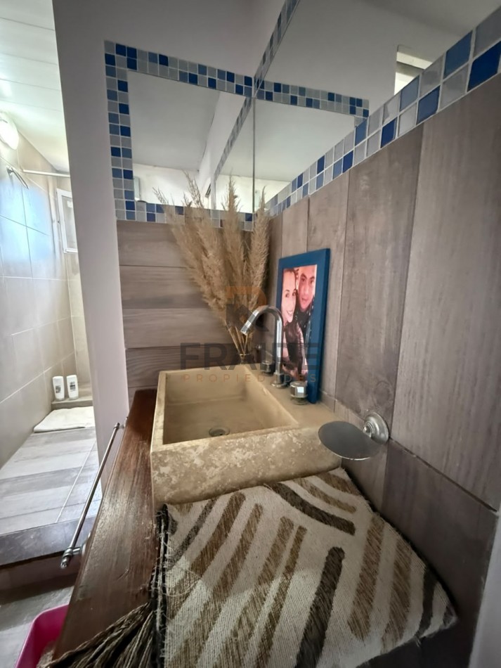 CASA 4 AMBIENTES - NECOCHEA