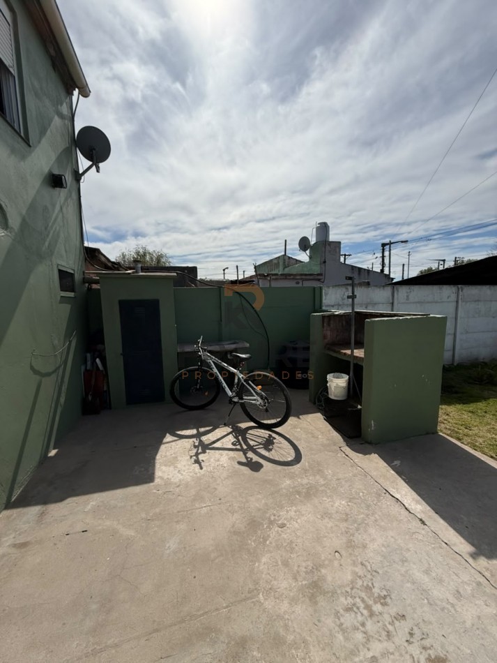 CASA 4 AMBIENTES - NECOCHEA