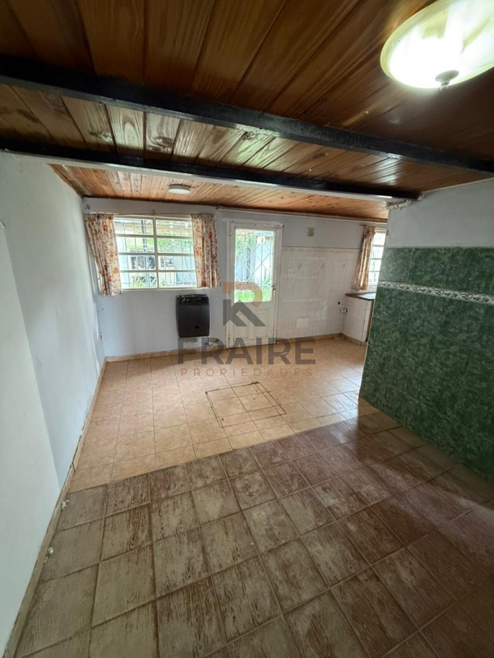 CASA 4 AMBIENTES - NECOCHEA