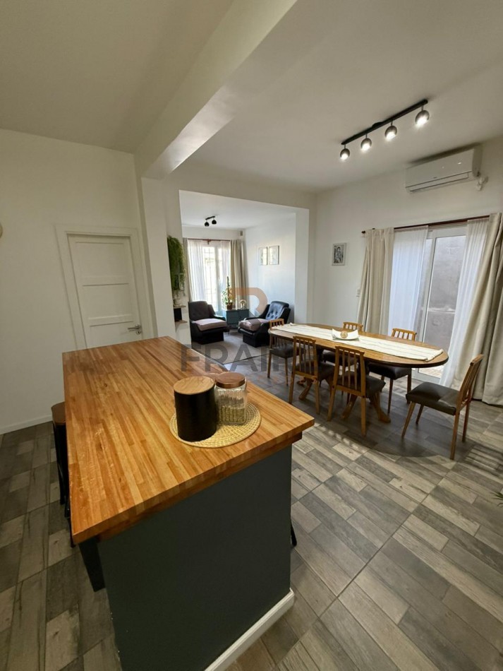 CASA 3 AMBIENTES + DPTO 2 AMBIENTES - NECOCHEA
