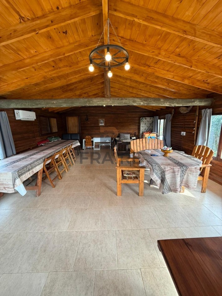 CABAÑA CON PILETA - LOS PINOS