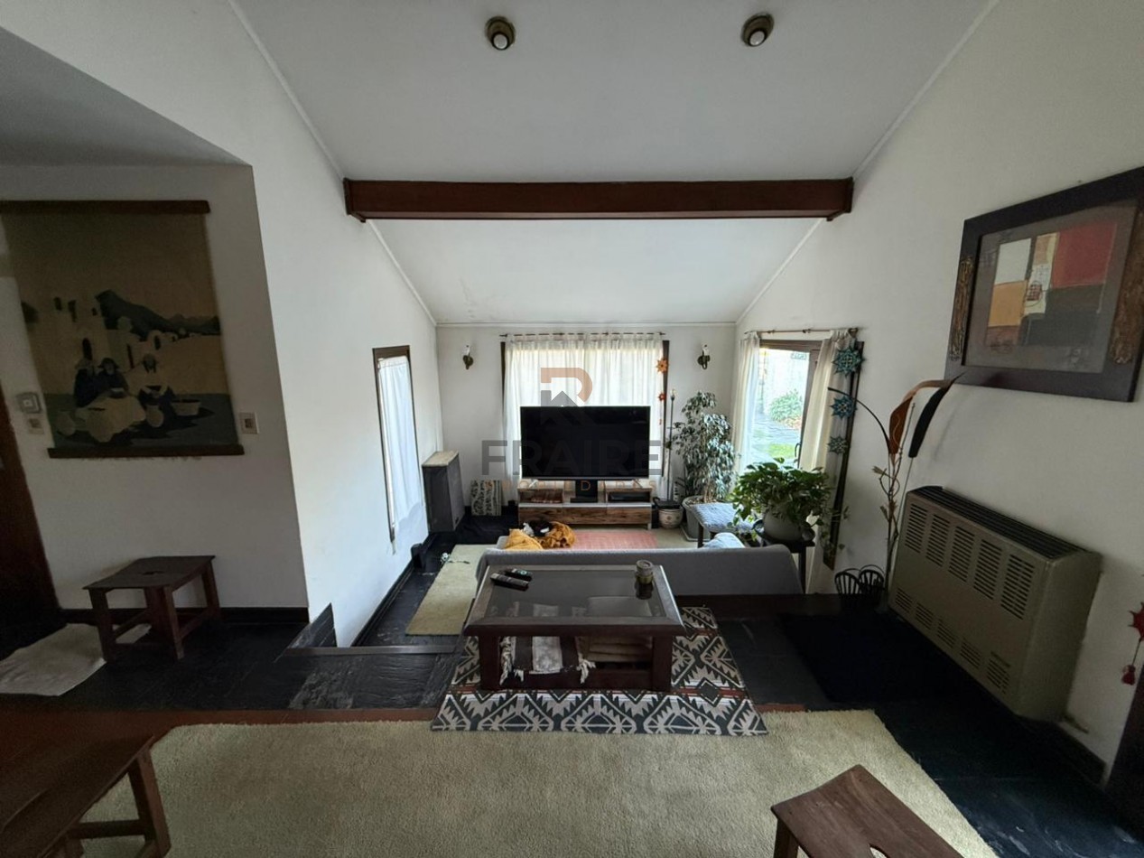 CHALET 4 AMBIENTES - MAR DEL PLATA