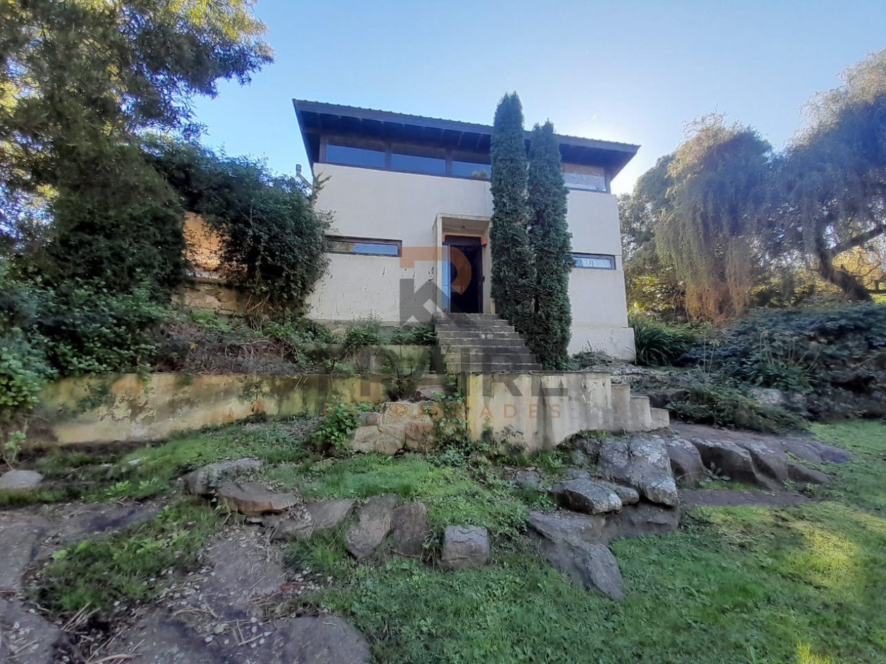 CASA 3 AMBIENTES SEMI AMOBLADA - SIERRA DE LOS PADRES