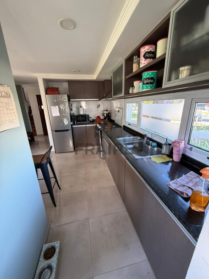 CASA 5 AMBIENTES - MAR DEL PLATA