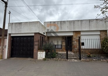 CASA CHALET DE 4 AMBIENTES - BALCARCE