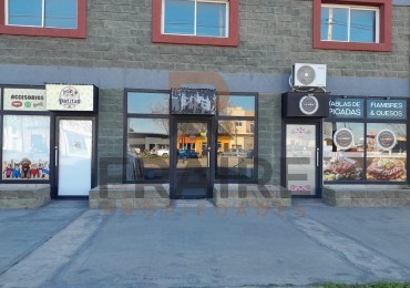 LOCAL EN ALQUILER - BALCARCE